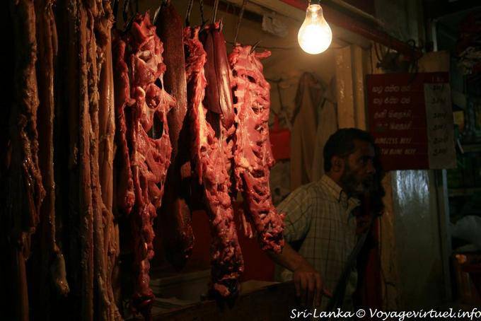 Hängende Stücke Fleisch, Markt Nuwara Eliya - Sri Lanka