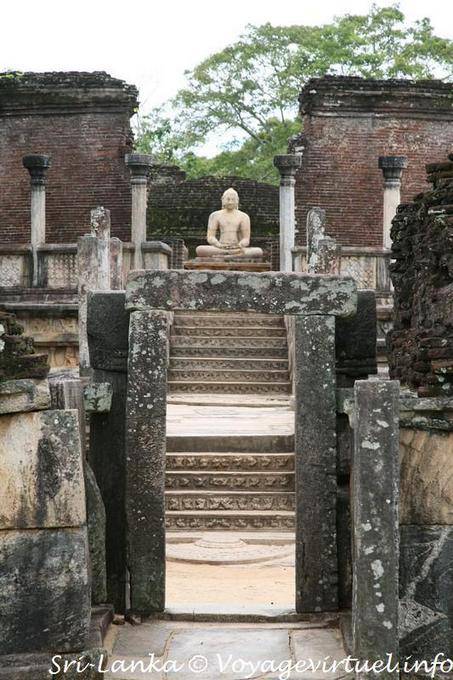 Temple Exterior Vatadage, Polonnaruwa - Sri Lanka