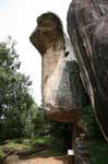 Höhleneingang Kobra (Kobra-hood Keller), Sigiriya, Sri Lanka.