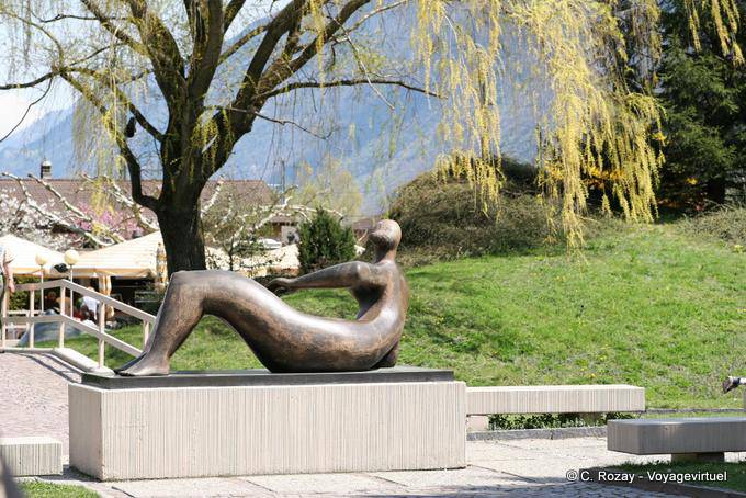 Martigny, Gianadda Stiftung, Henry Moore, Reclining Figure - Die Schweiz