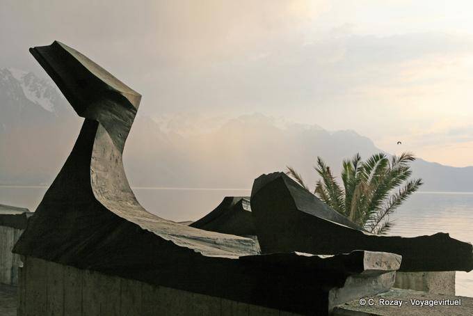 Skulptur Wand, MG Jaquier, Überdachter Markt Montreux - Die Schweiz