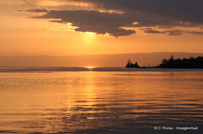 Goldenen Reflexen auf dem Genfer See, Montreux - Die Schweiz