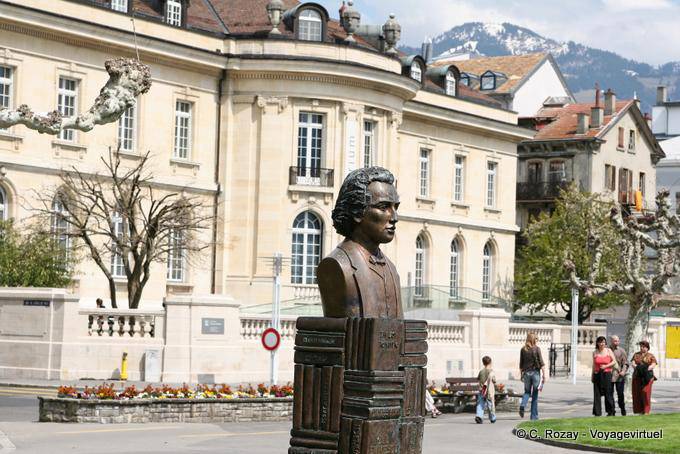 Bronzebüste von Mihai Eminescu, Arbeit von Andreia Bove Năstăsescu, Vevey - Die Schweiz