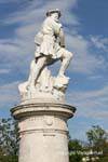 Frontansicht Wilhelm Tell Statue auf Montbenon, Lausanne, Die Schweiz.