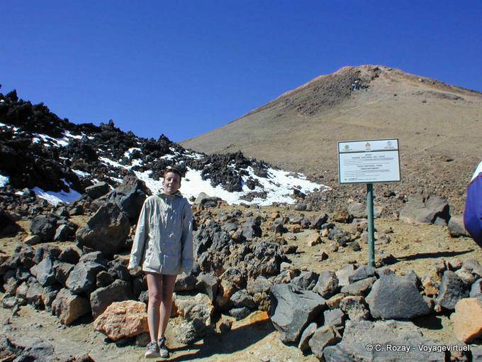 Kalt, zu Fuß auf den Vulkan Teide, Teneriffa