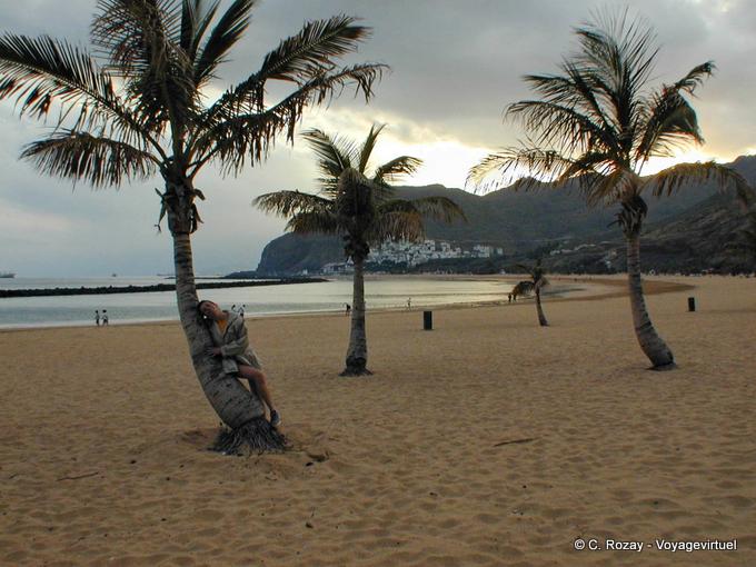 Der Strand Las Teresitas, Teneriffa