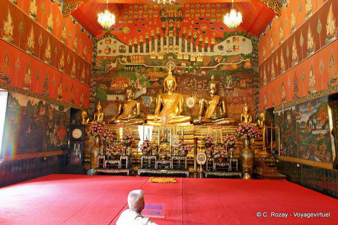 Alte Buddha-Bild in Ubosoth, Wat Choeng Phanan, Ayutthaya - Thailand