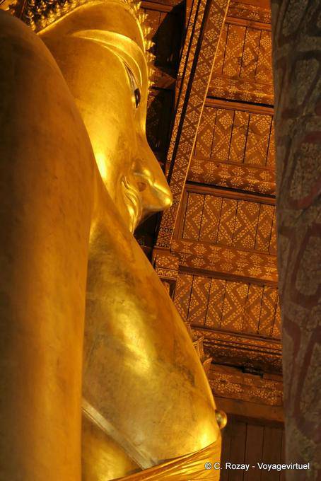 Golden Buddha Unteransicht, Wat Choeng Phanan, Ayutthaya - Thailand