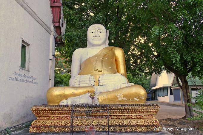 Großer Bauch Buddha, Wat Chedi Luang, Chiang Mai - Thailand
