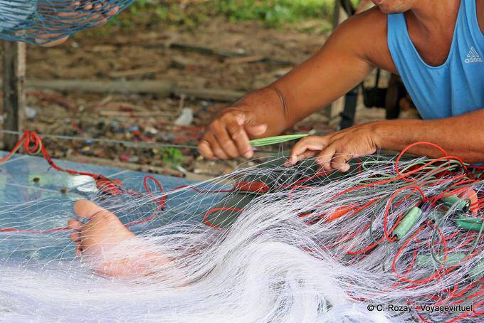 Fischernetz flicken Chalong, Phuket - Thailand