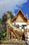 Wächter-Löwen-Statue, Wat Doi Suthep, Chiang Mai, Thailand.