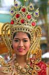 Coiffe de reine au Phuket Patong festival, Thailand
