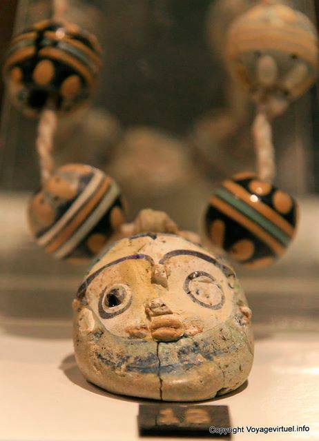 Kerkuane, Museum, Punische Keramik-Ketten - Tunesien
