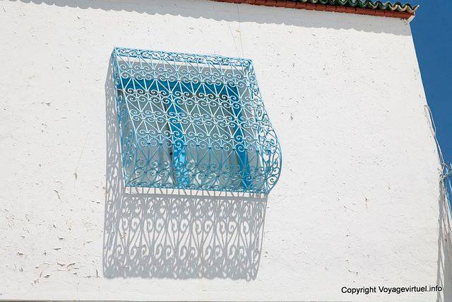 Sidi Bou Said, Schattenschmiedearbeiten - Tunesien