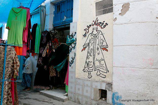 Tunis Medina, modischen Kleidern - Tunesien