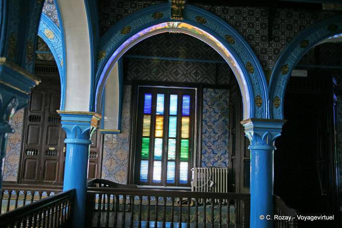 Licht in der jüdischen Synagoge in Djerba - Tunesien