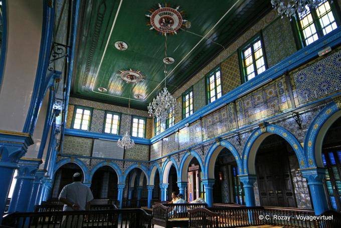 Das erste Zimmer, jüdische Synagoge in Djerba - Tunesien
