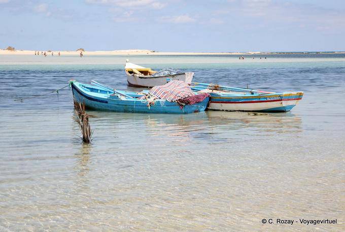 Djerba, Boote und das Meer zur Lagune-like, Seguia - Tunesien