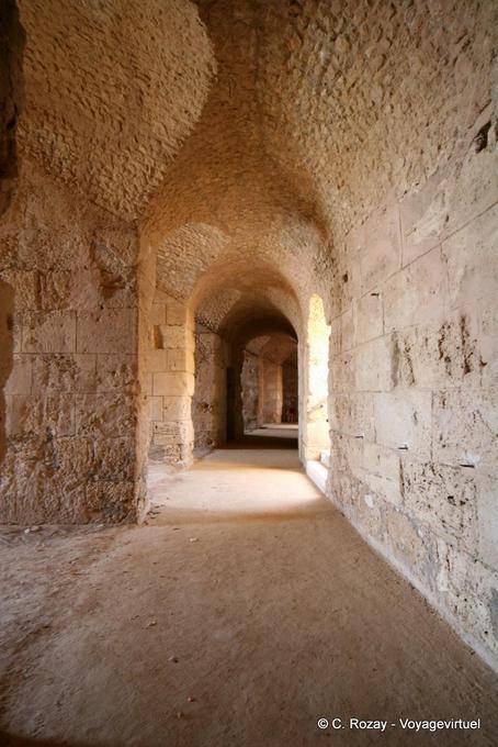 Galerien im Inneren, Amphitheater von El Jem - Tunesien