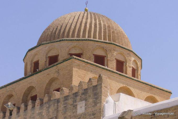 Einer der beiden Kuppeln der Gebetsraum, Grosche Moschee Kairouan - Tunesien