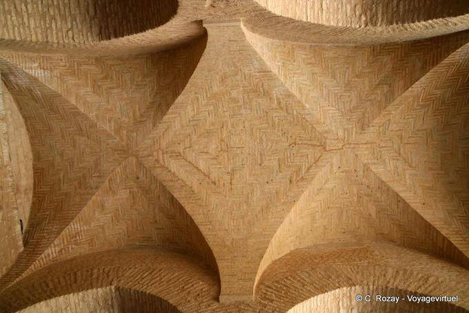 Arches Bögen, Djemaa Sidi Uqba, Kairouan - Tunesien