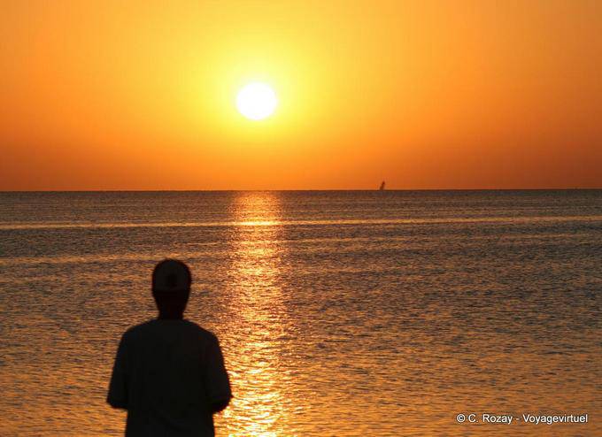 Mit Blick auf den Sonnenuntergang, Sidi Frej, Kerkennah - Tunesien
