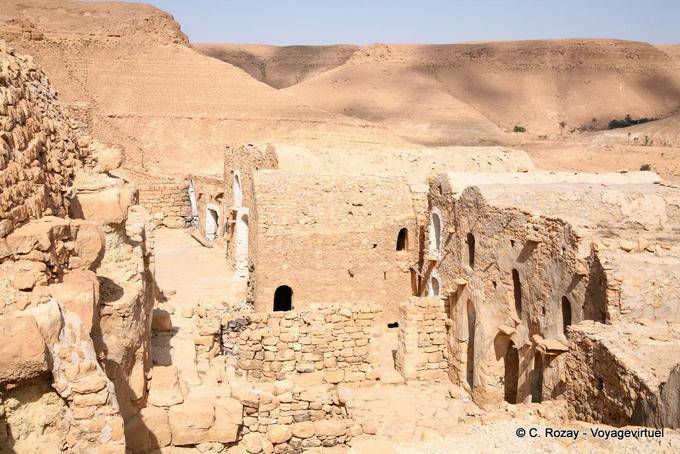 Platz des Berglebens, Ksar Douiret - Tunesien