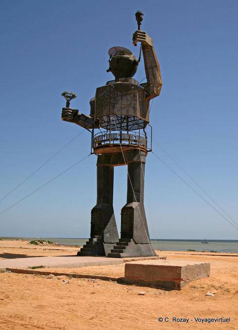 Die Eisenmann, Skulptur, Mahares - Tunesien