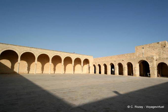 Licht Schatten-Geometrie, Grand Mosque, Mahdia - Tunesien