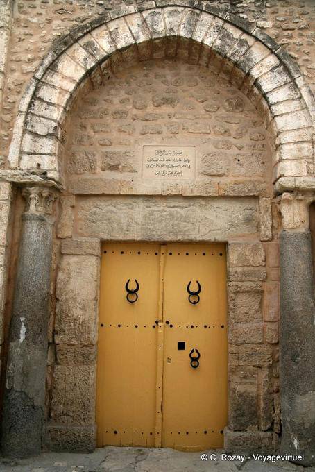 Von Tür zu Tür Klopfer Horn, Sousse Medina - Tunesien