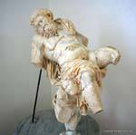 Zerstückelt Statue aus der Römerzeit, Karthago Byrsa National Museum, Tunesien.