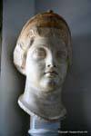 National Museum von Karthago, monumentale Statue Kopf, Tunesien.