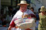 Tracht eines djerbienne, Houmt Souk, Tunesien.