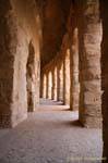 Amphitheater von El Jem, gewölbte Kreisgalerie, Tunesien.