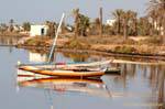 Coast und Flouka in Ouled Kacem, Kerkennah, Tunesien.