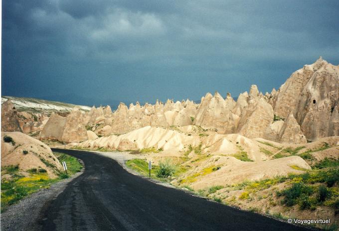 Mineral Delirium unter der Sonne Sturm, Kappadokien - Türkei