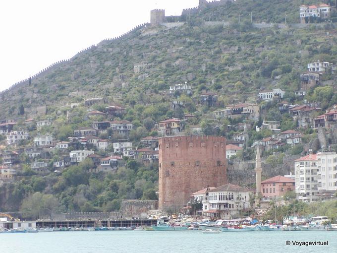 Kizil Kule (Roter Turm) und Stadtmauer, Alanya - Türkei