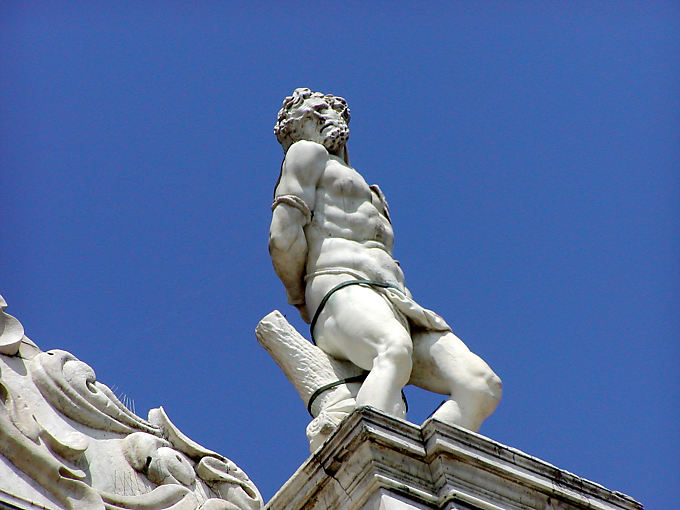 Statue von Santa Maria di Nazareth, Venedig, Italien