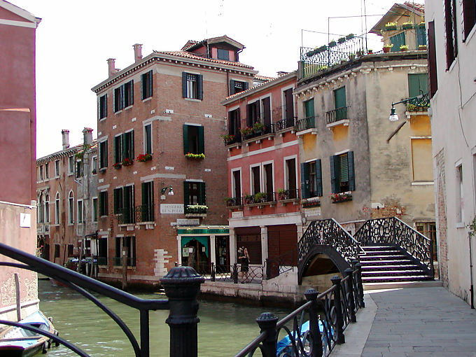 Brücke und Farben, Venedig, Italien