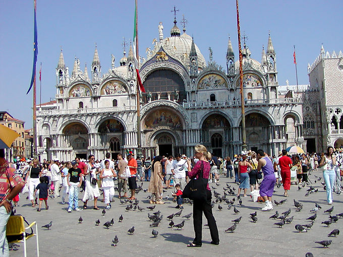 Der Markusplatz, Basilica di San Marco, Venedig, Italien